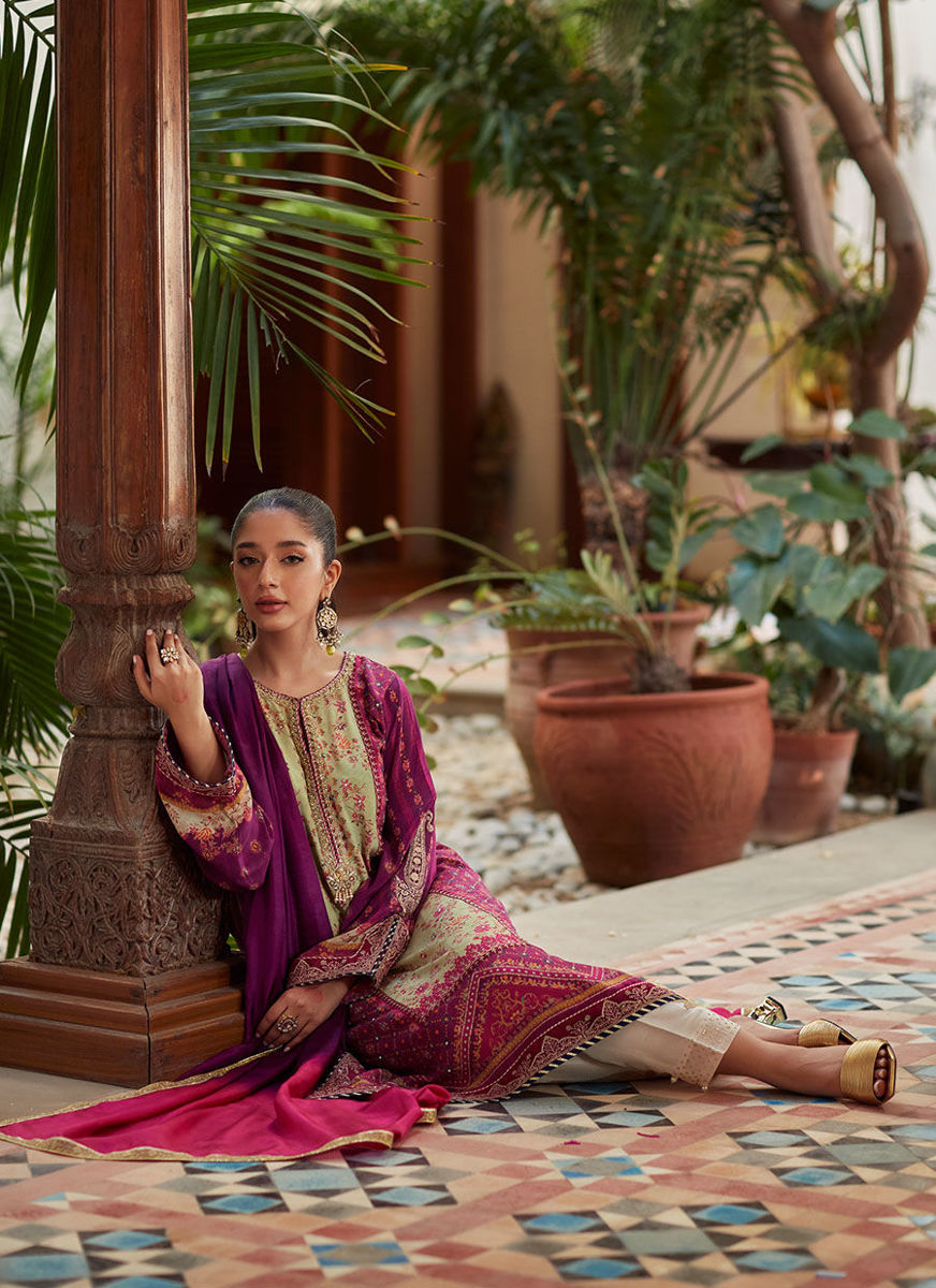 Jia Plum Shirt And Dupatta