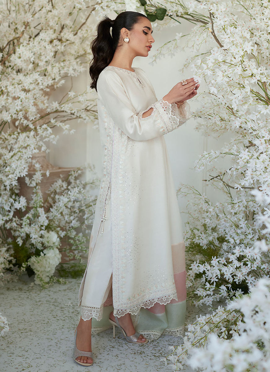 Sika Ivory Shirt And Dupatta