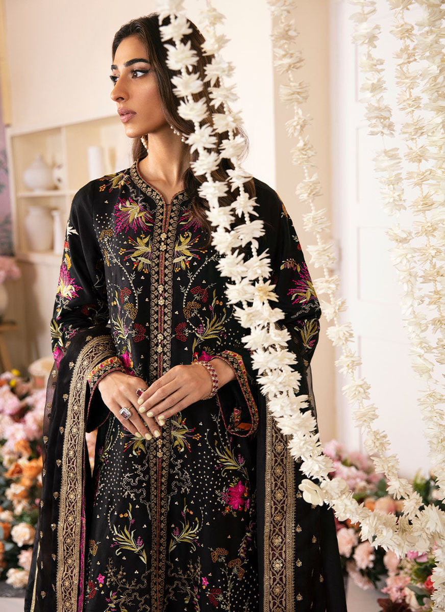 Pinar Black Shirt And Dupatta
