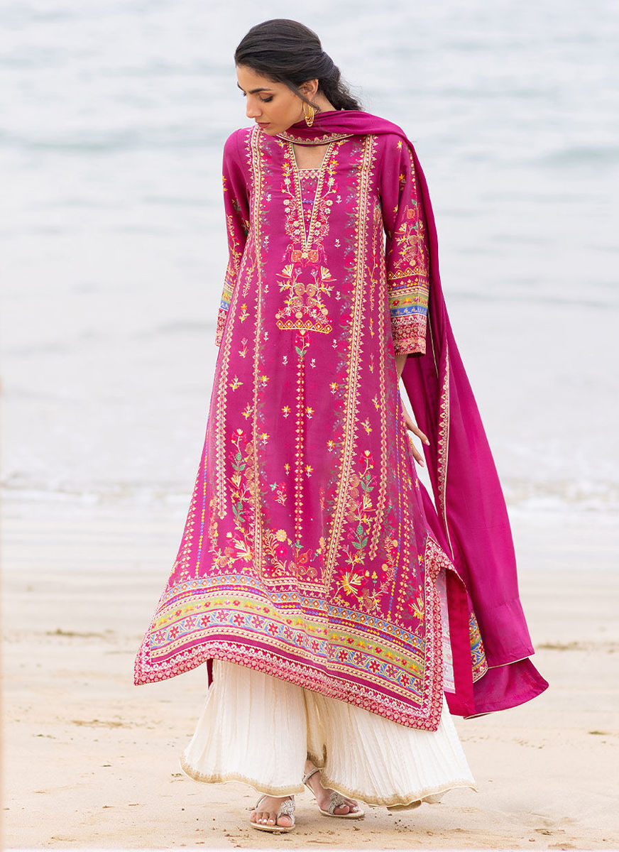 Aelia Magenta Kurta And Dupatta