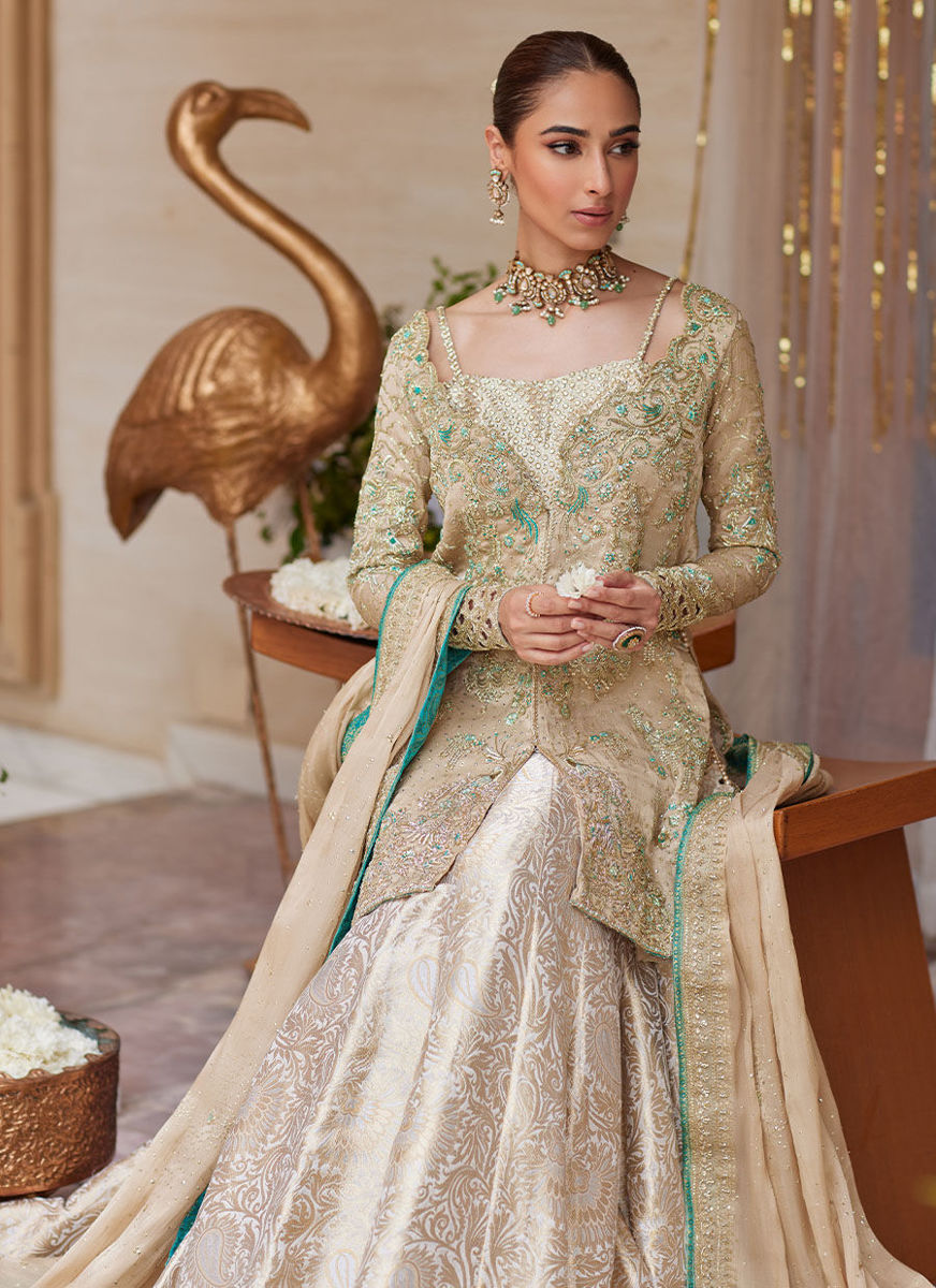 Vyara Gold Jacket And Lehenga