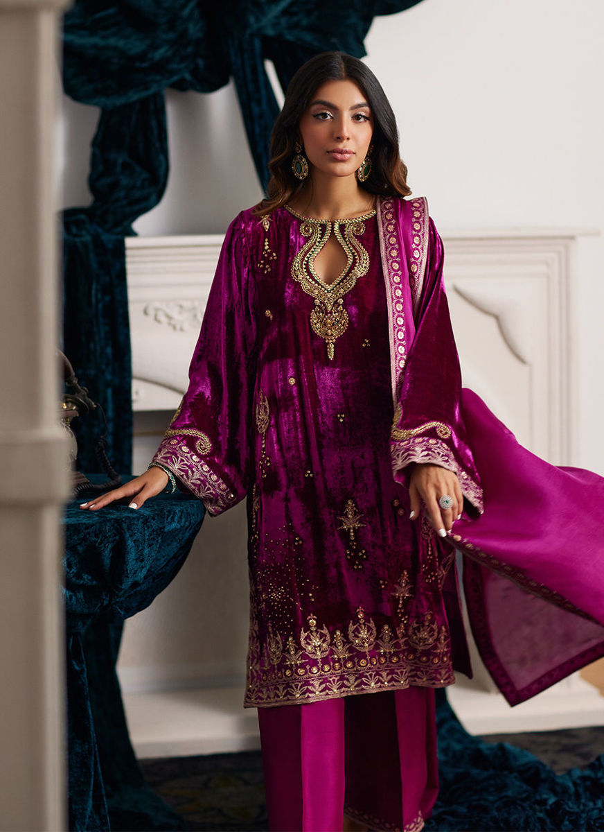 Emili Velvet Shirt And Dupatta