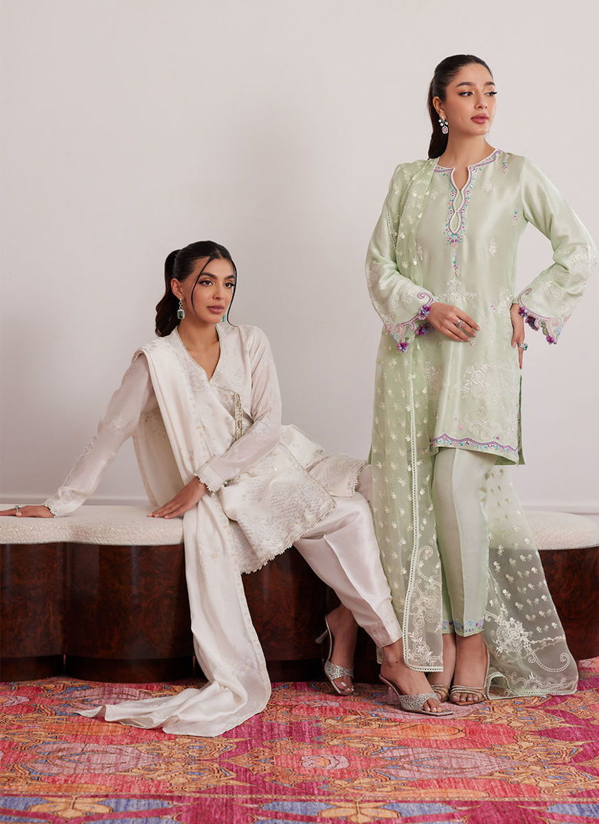 Calla Ivory Angarkha And Dupatta
