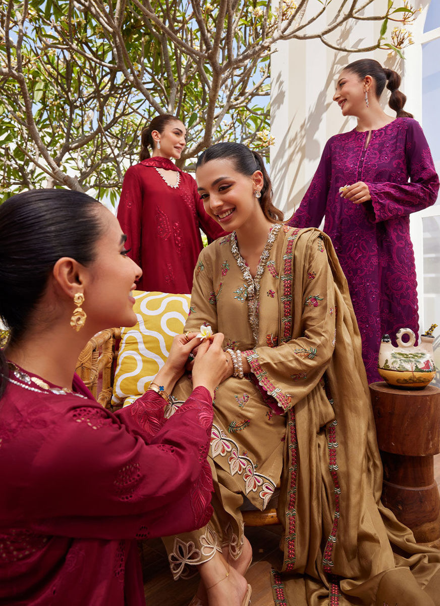 Soraya Scarlett Shirt And Dupatta