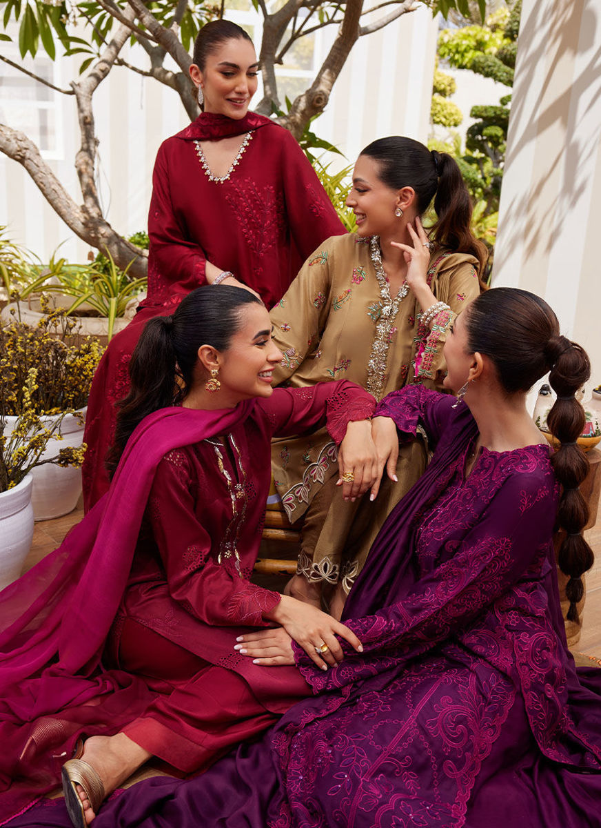 Soraya Scarlett Shirt And Dupatta