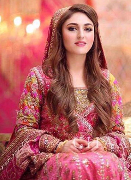 Picture of Fatima Looks Beautiful In A Classic Farah Talib Aziz Angarkha In Festive Shades Of Pinks!