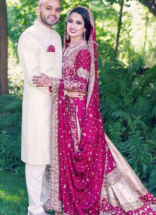 Picture of Rida Raza Absolutely Beautiful In A Crimson Red Farah Talib Aziz Bridal
