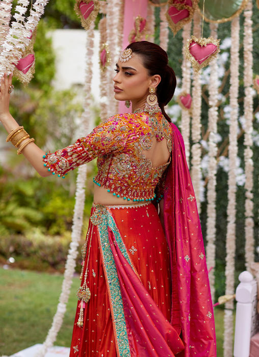 Avani Lehnga Choli