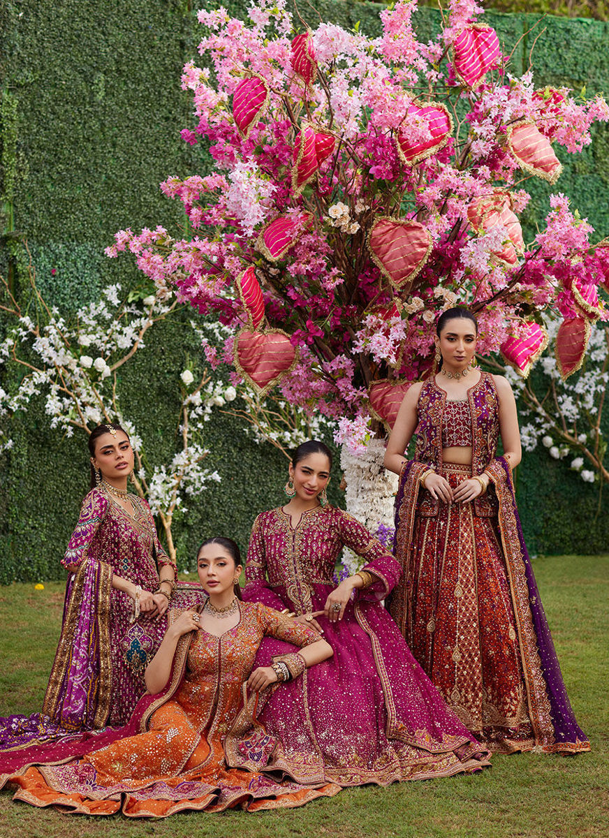 Ishana Magenta Kalidaar