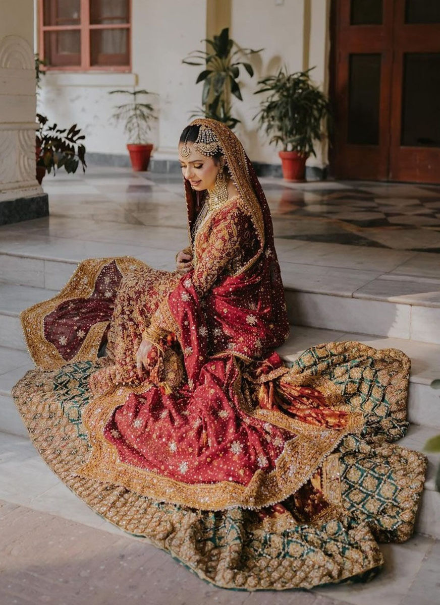 Signature #FarahTalibAziz Bride