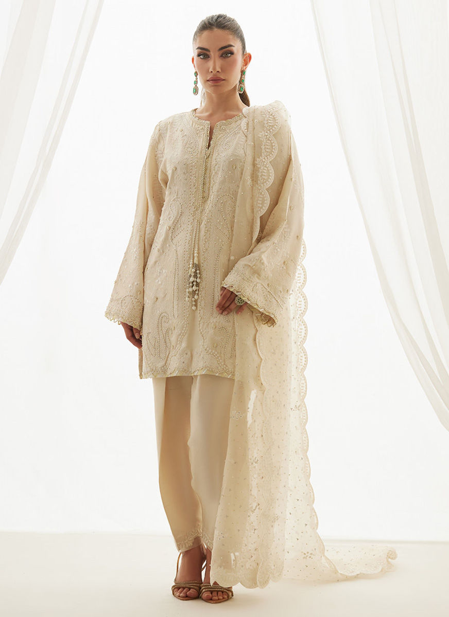 Mavi Ivory Shirt And Dupatta